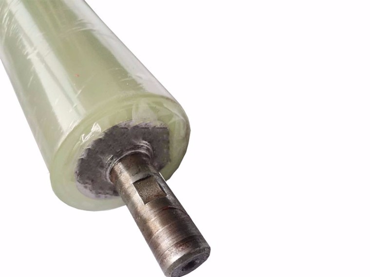 輸送機上的包膠滾筒有什么作用？