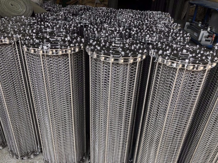 不銹鋼食品輸送網帶,鏈條式輸送網帶的作用與用途